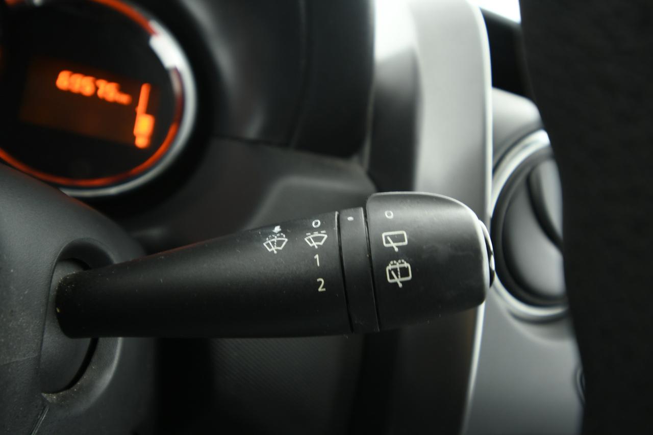 DACIA Duster 1.6 Ambiance 4x2 s&s 115cv my16 NEOPATENTATI+BLUETOOTH