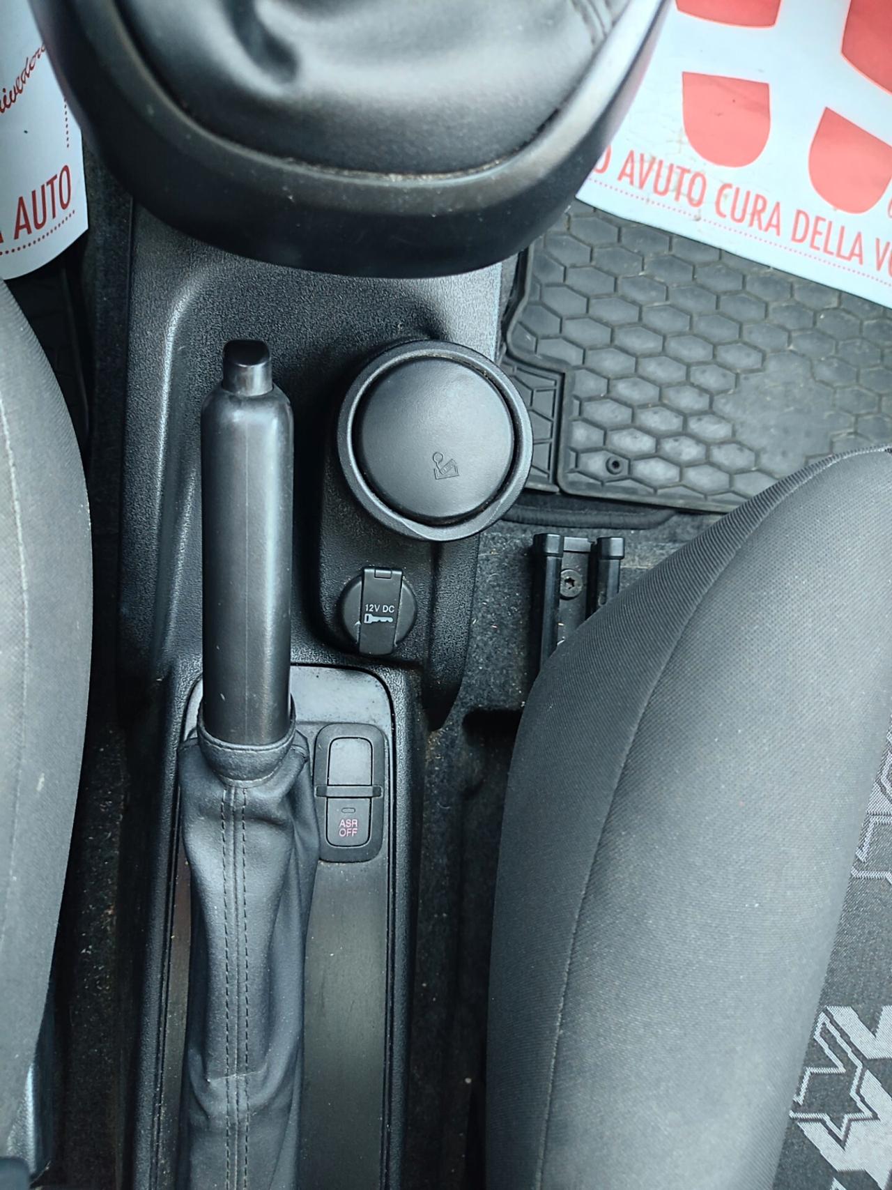 OPEL COMBO 1.4BENZINA 2017 EURO6B PEDANA DISABILI ELETTRICA