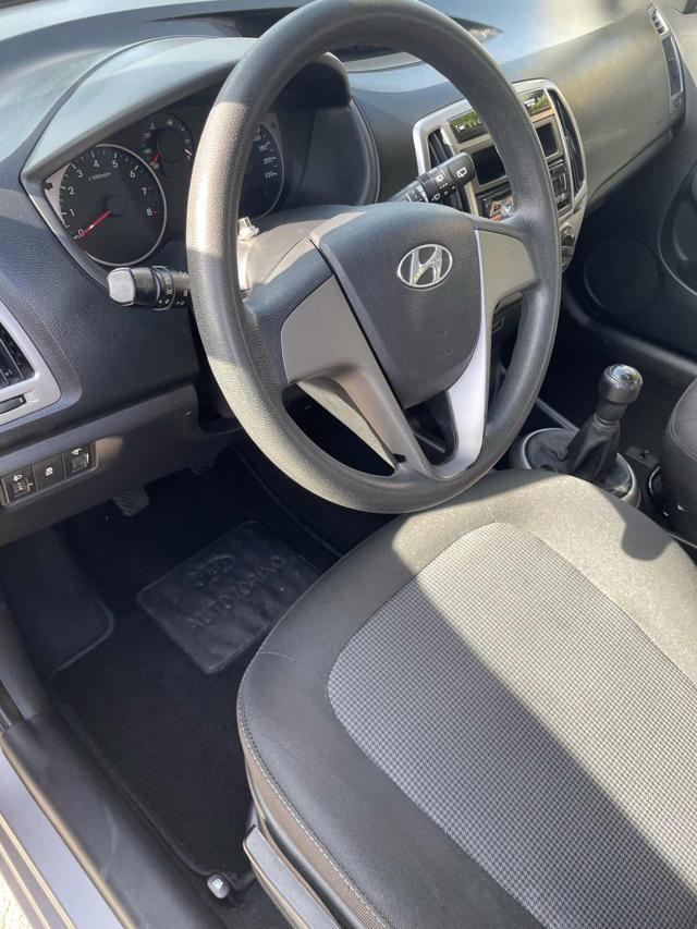 HYUNDAI i20 1.2 5p. Econext Classic