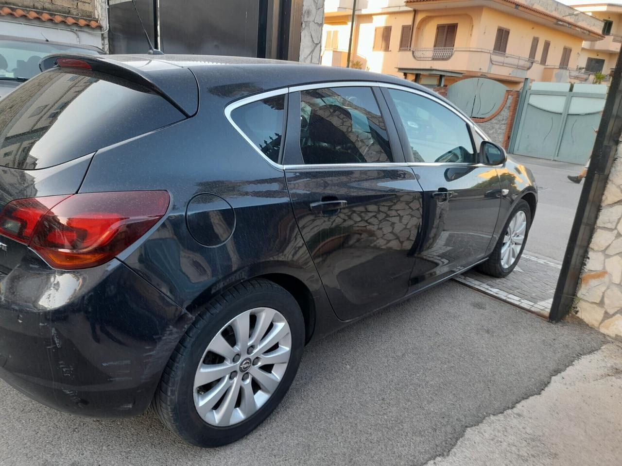 Opel Astra 1.7 CDTI 110CV 5 porte Cosmo