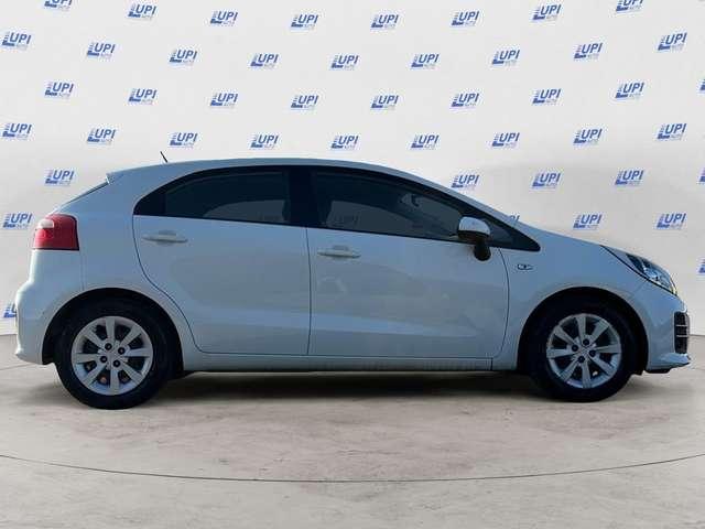 Kia Rio 5p 1.1 crdi Cool E6