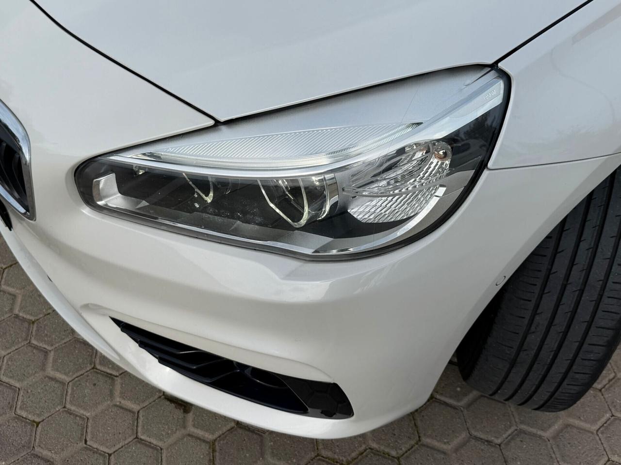 Bmw 218 218d Active Tourer Sport