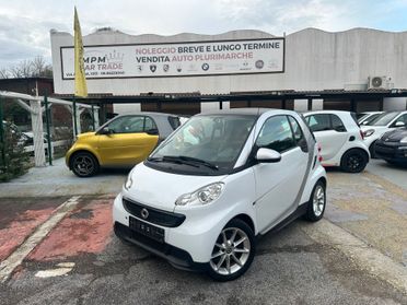 Smart ForTwo 1000 52 kW MHD coupé pure