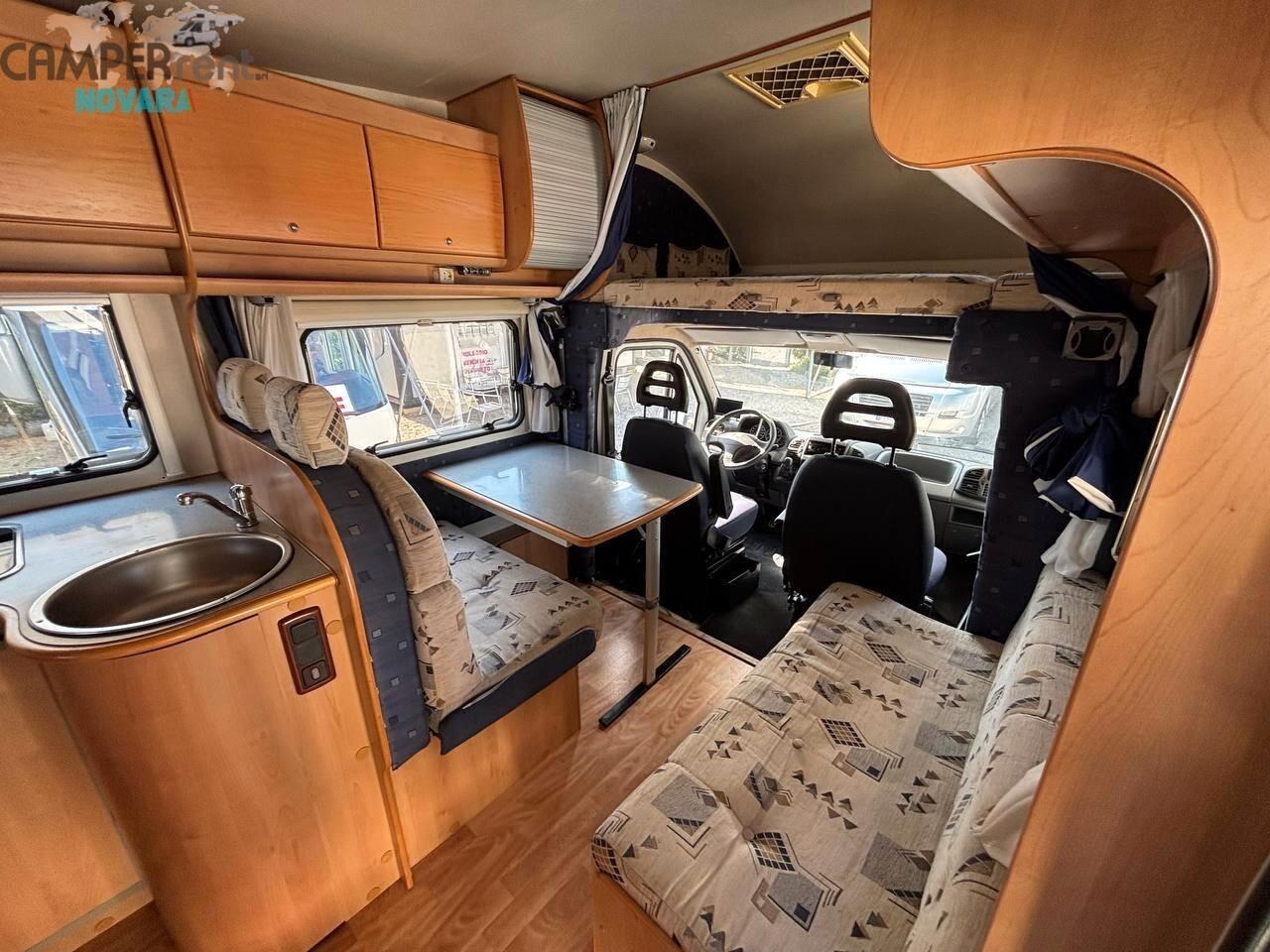 Mclouis MC LOUIS TANDY 630 - Mansardato con garage