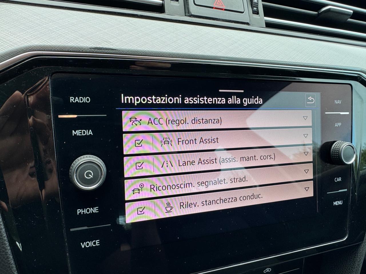 Volkswagen Passat Variant 2.0 TDI SCR 122 CV EVO DSG Business