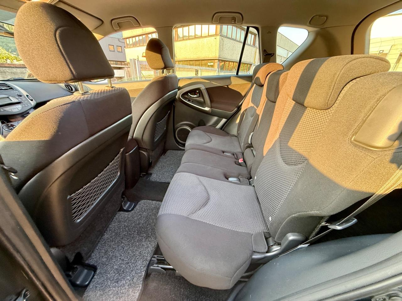 TOYOTA RAV 4 2.0 i BENZINA Luxury 112.000KM PERFETTA