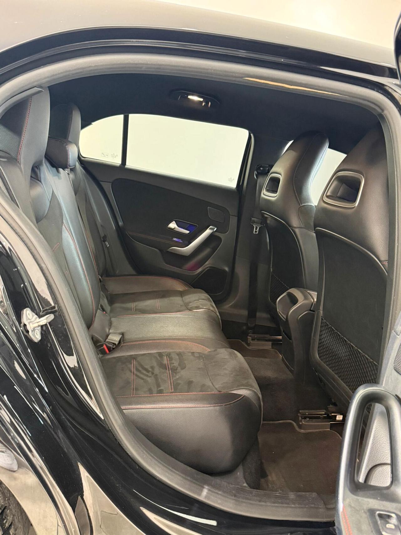 MERCEDES CLASSE A 180 AMG LINE PREMIUM 90milakm