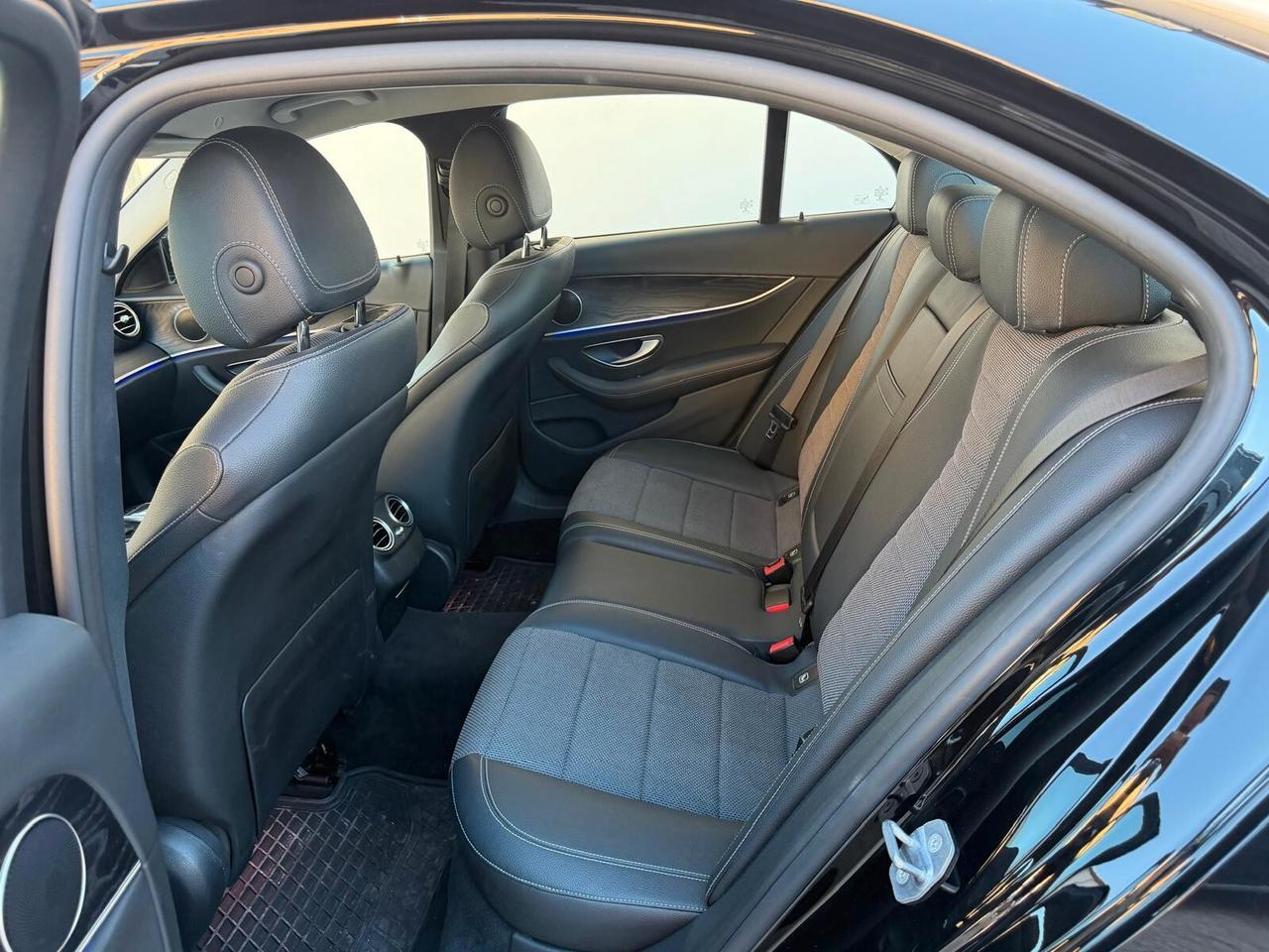 Mercedes-benz E 220 d Auto Exclusive