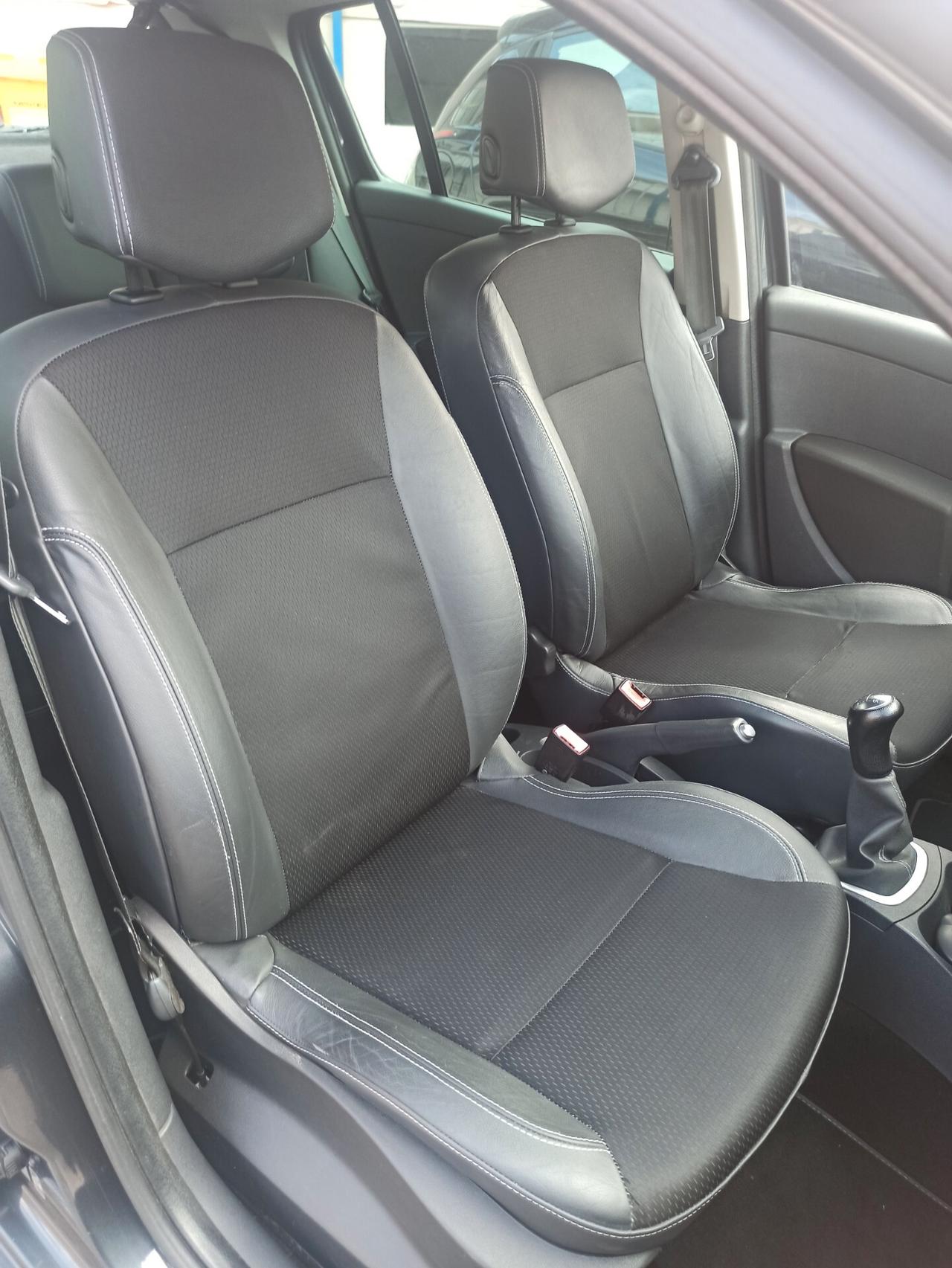 Renault Clio Storia 1.2 75 cv 5 porte Dynamique