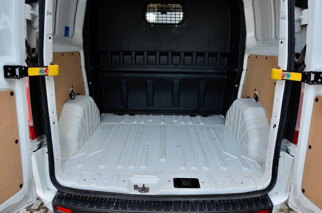 FORD TOURNEO CUSTOM 2.0d 105cv AUTOCARRO 6 POSTI, PREZZO IVA ESCLUSA, UNICOPROPRIETARIO, UFF ITALIANA, SERVICE DIMOSTRABILI, PERMUTE