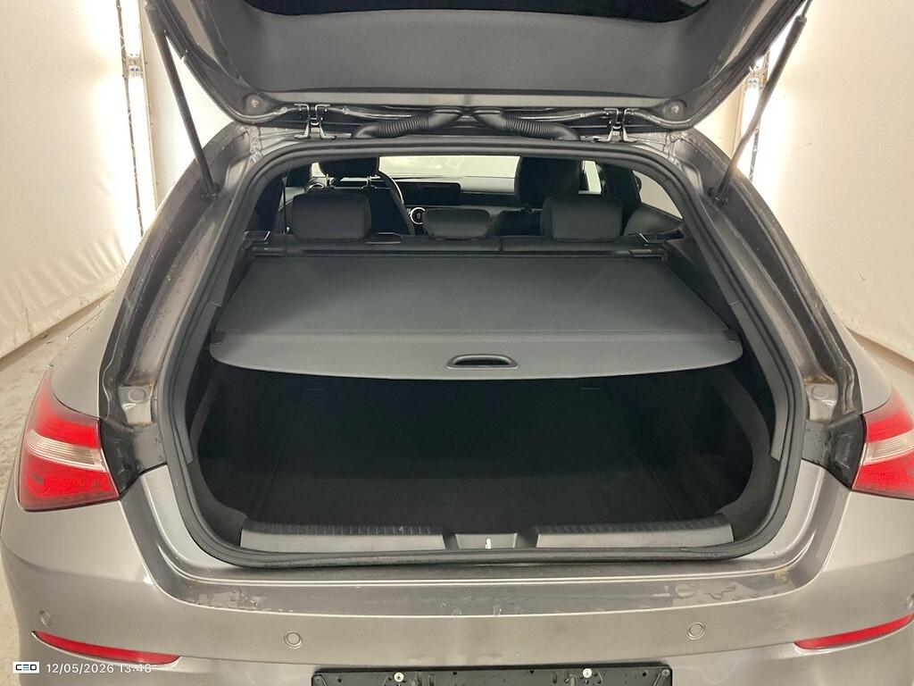 MERCEDES-BENZ CLA SHOOTING BRAKE 180D 115CV AUTOMATIC BUSINESS SOLUTION ( CRUISE - NAVI PREMIUM - PARK ASSIST )