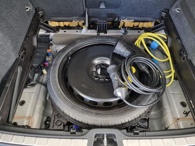 VOLVO XC40 T5 Recharge Plug-in Hybrid Inscription