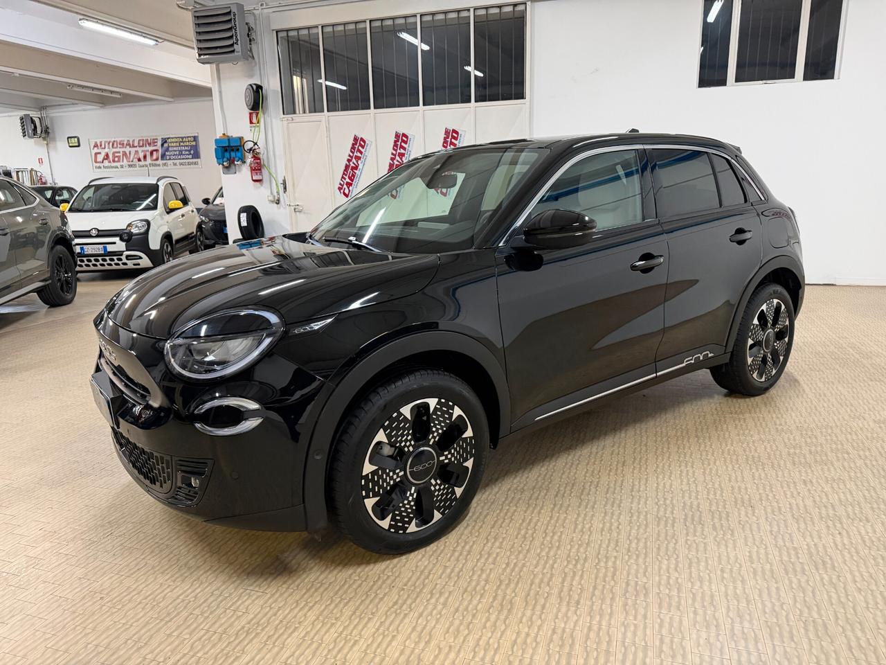 Fiat 600 Hybrid 110 CV DCT MHEV La Prima II KM 700