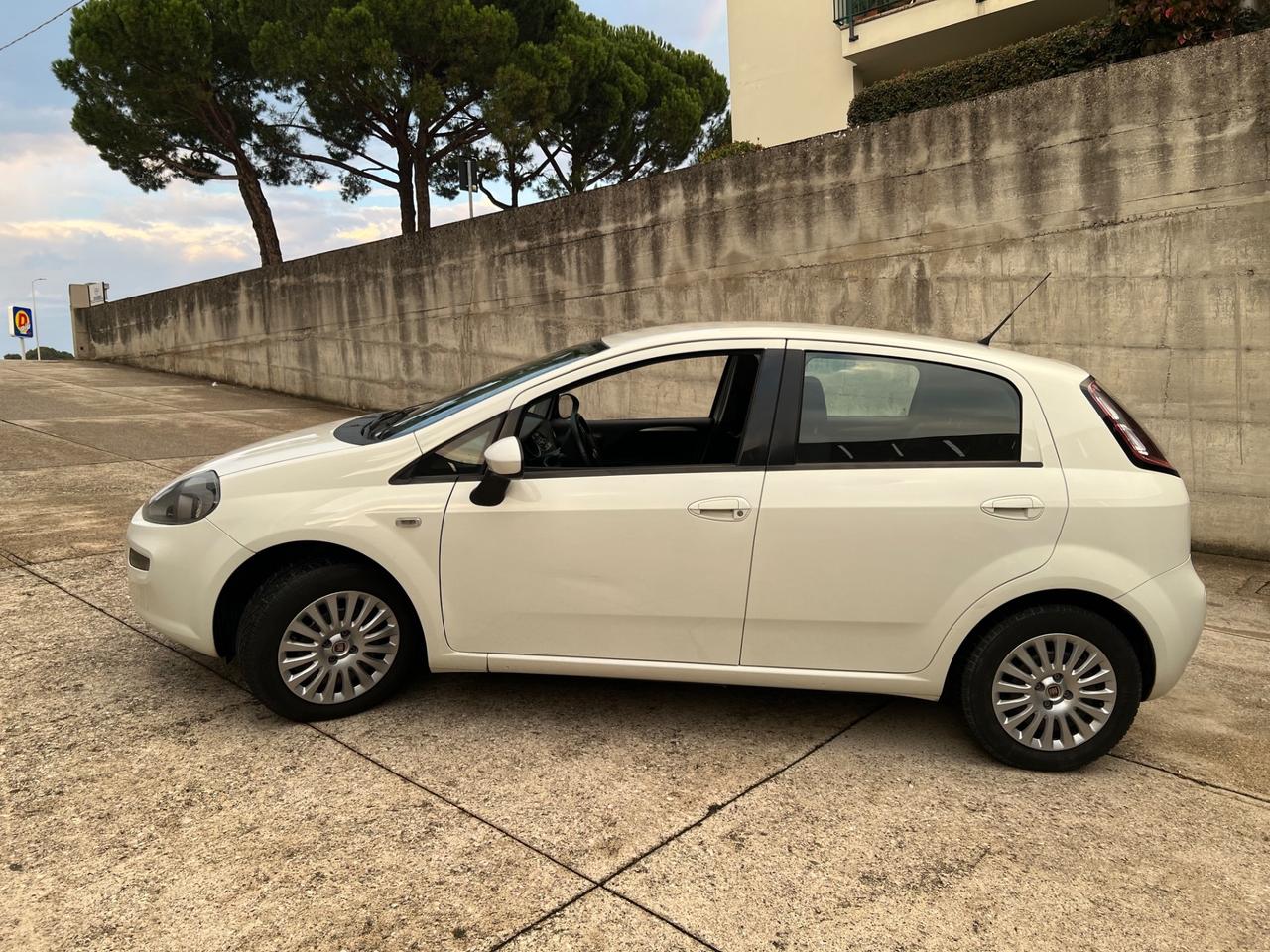 Fiat Punto 1.3 MJT II S&S 85 CV 5 porte ECO Lounge
