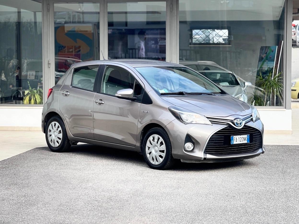 Toyota Yaris 1.5 Hybrid 75CV E6 Neo. Automatica - 2015