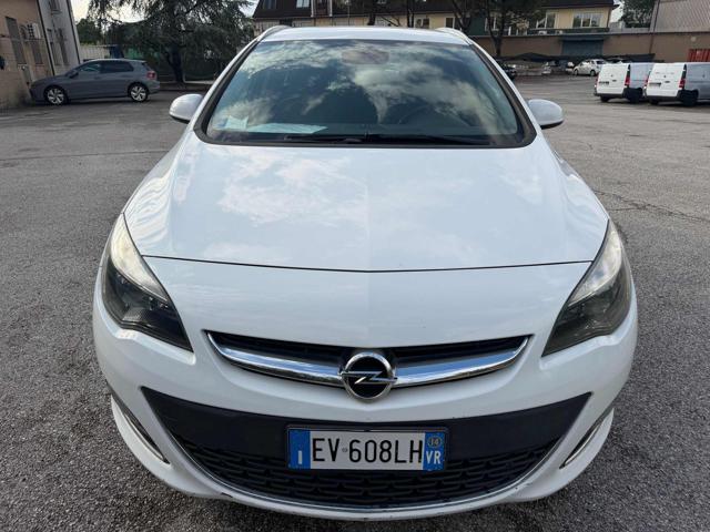 OPEL Astra 1.7 CDTI 110CV Sports Tourer Cosmo Bellissima
