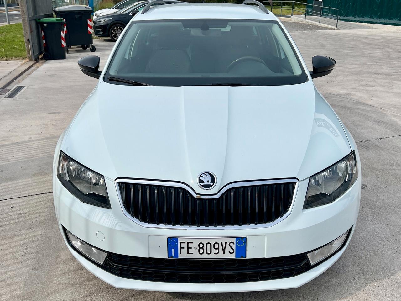 Skoda Octavia Wagon 1.6 TDI 110 CV DSG