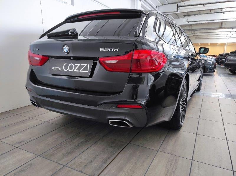 BMW Serie 5(G30/31/F90) - 520d xDrive Touring Msport