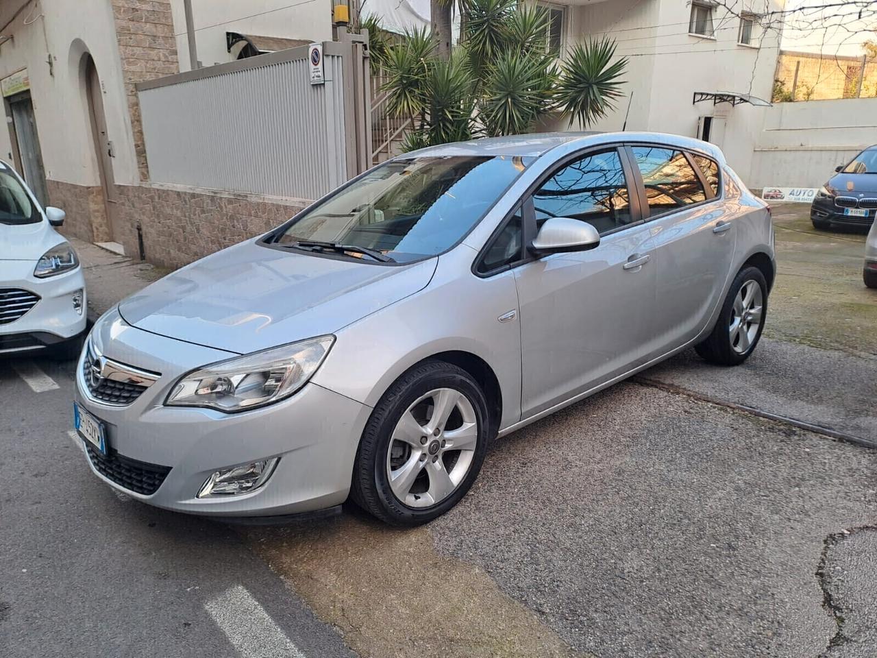 Opel Astra 1.7 CDTI 110CV 5 porte unico proprietario