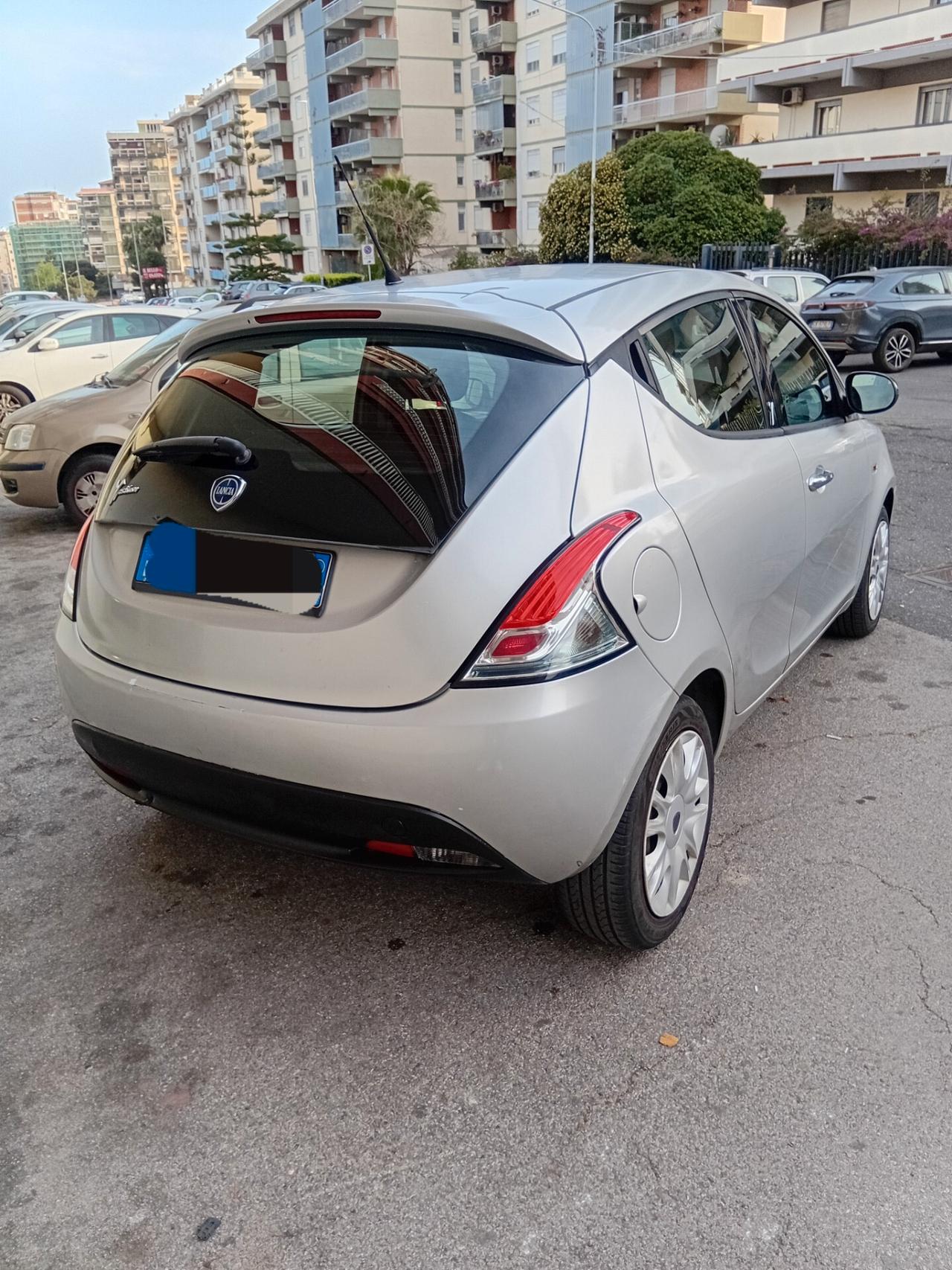 Lancia Ypsilon 1.3 MJT Diesel Blocksistem