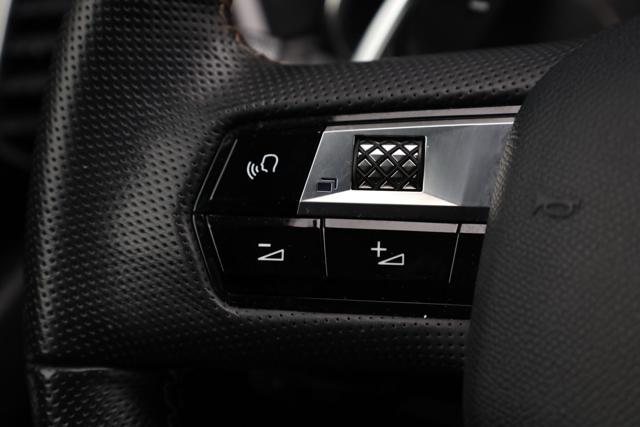 DS AUTOMOBILES DS 7 Crossback DS7 BlueHDi 130 aut. Performance Line