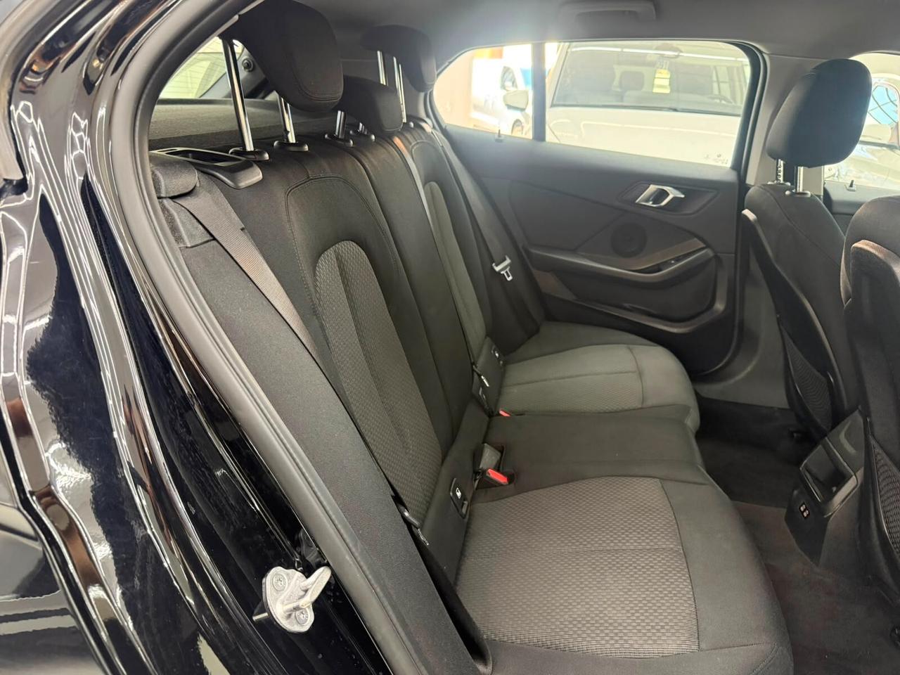 BMW 116D 1.5 116Cv -Diesel -OK NEOPATENTATI