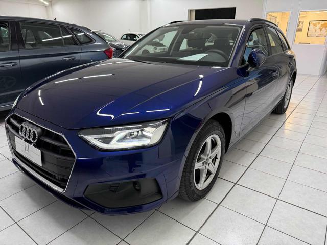 AUDI A4 Avant 30 TDI/136 CV S tronic Business