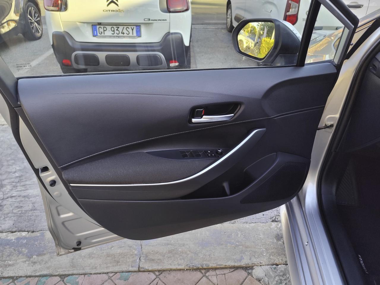 Toyota Corolla Touring Sports 1.8 Hybrid Active