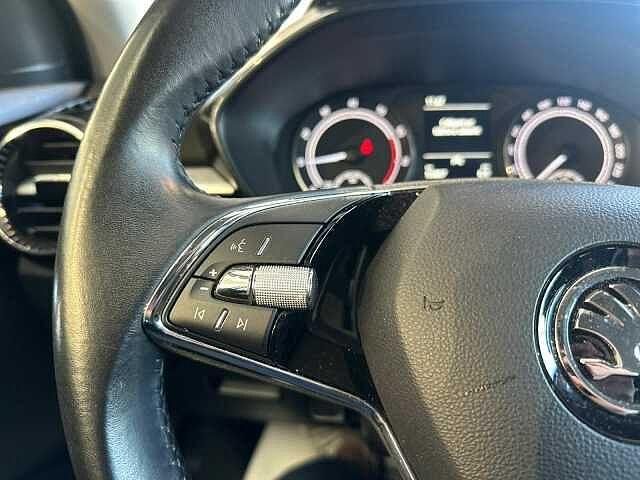 SKODA Fabia 1.0 MPI 80 CV Ambition NEOPATENTATI