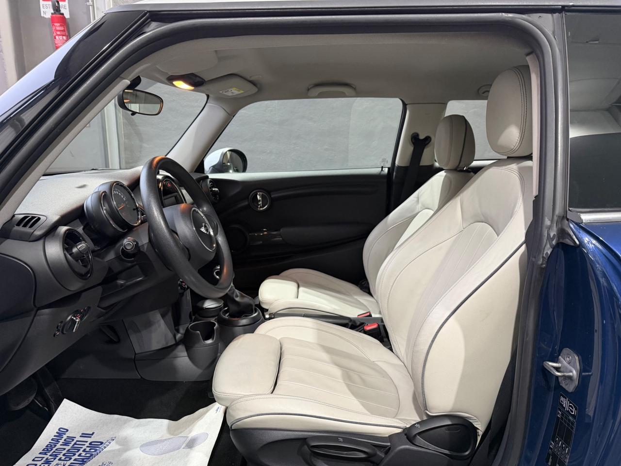 MINI 1.5 COOPER D 3P AUTOMATICA