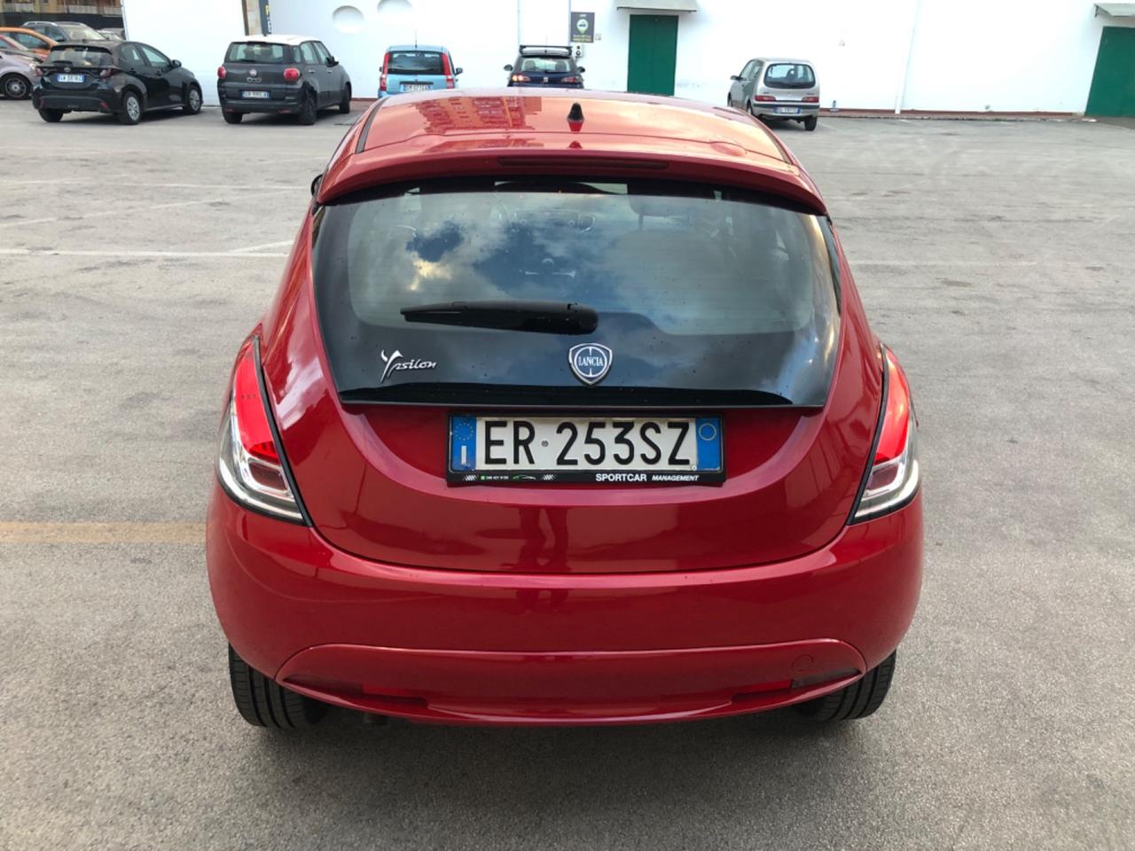 Lancia Ypsilon 0.9 TwinAir benzina/metano Ecochic