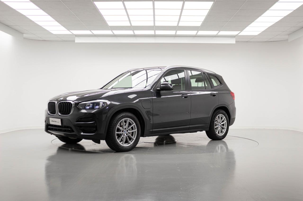 BMW X3 XDRIVE30E BUSINESS ADVANTAGE