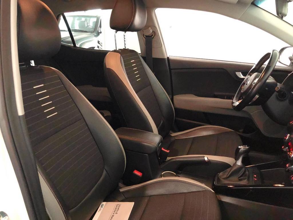 Kia Stonic 1.4 MPI Style