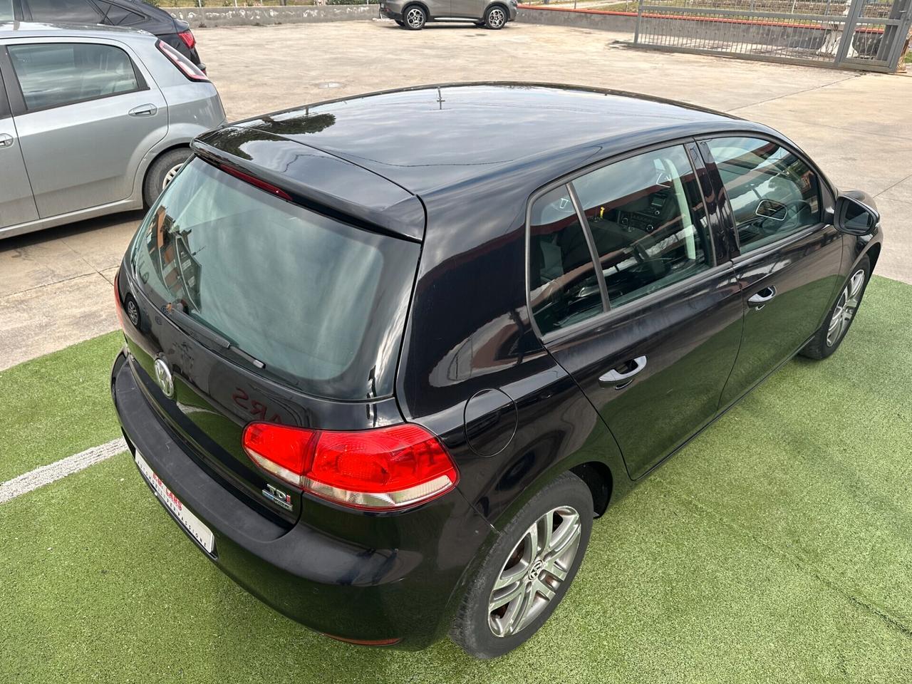Volkswagen Golf 5P*1.6TDI*PDC*105CV*