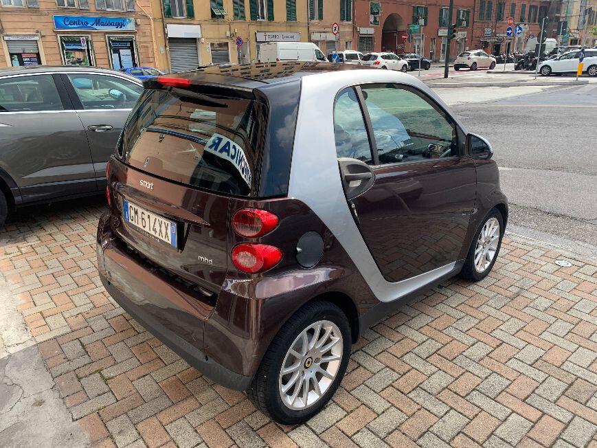 Smart ForTwo 1000 52 kW coupé passion