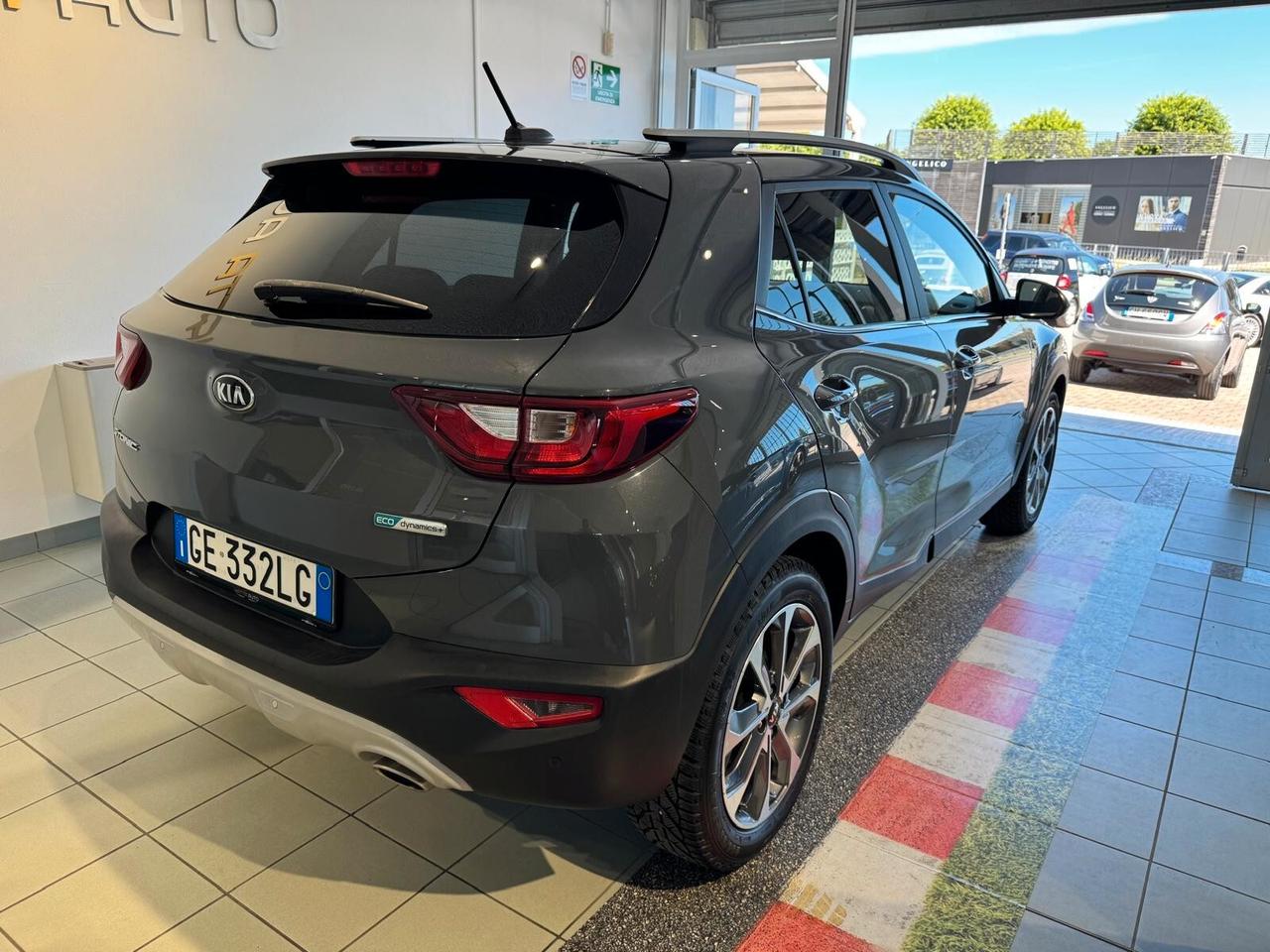 Kia Stonic 1.0 T-GDi 100 CV MHEV iMT Style