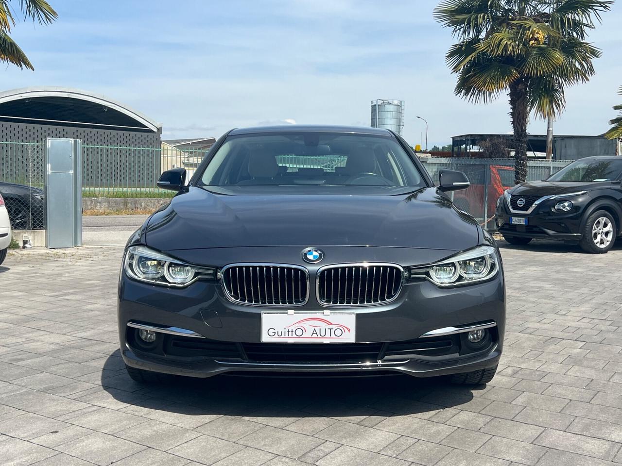 Bmw 320d Touring Luxury Tenuta molto Bene