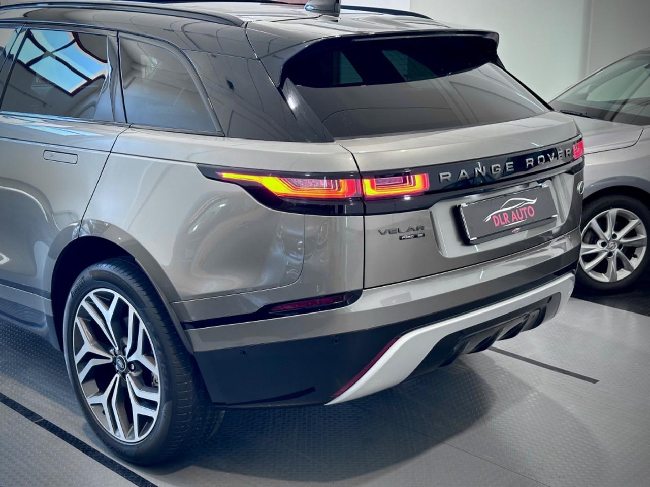 Land Rover Range Rover Velar Range Rover Velar 2.0 Si4 250 CV R-Dynamic SE