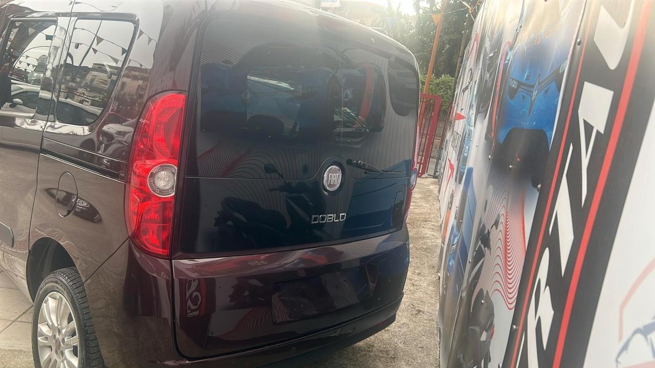 Fiat Doblo Doblò 1.4 16V Dynamic 7 POSTI