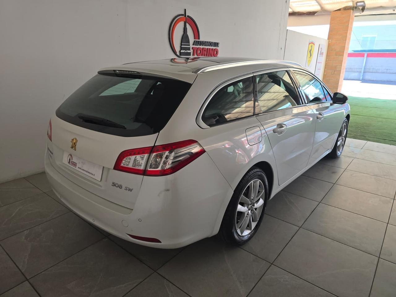 Peugeot 508 2.0 HDi 140CV SW Ciel Allure