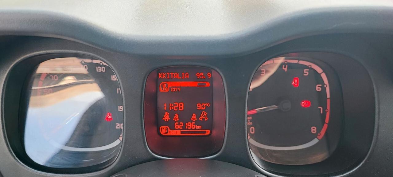 Fiat Panda 1.2 GPL casa madre italiana 10/2019