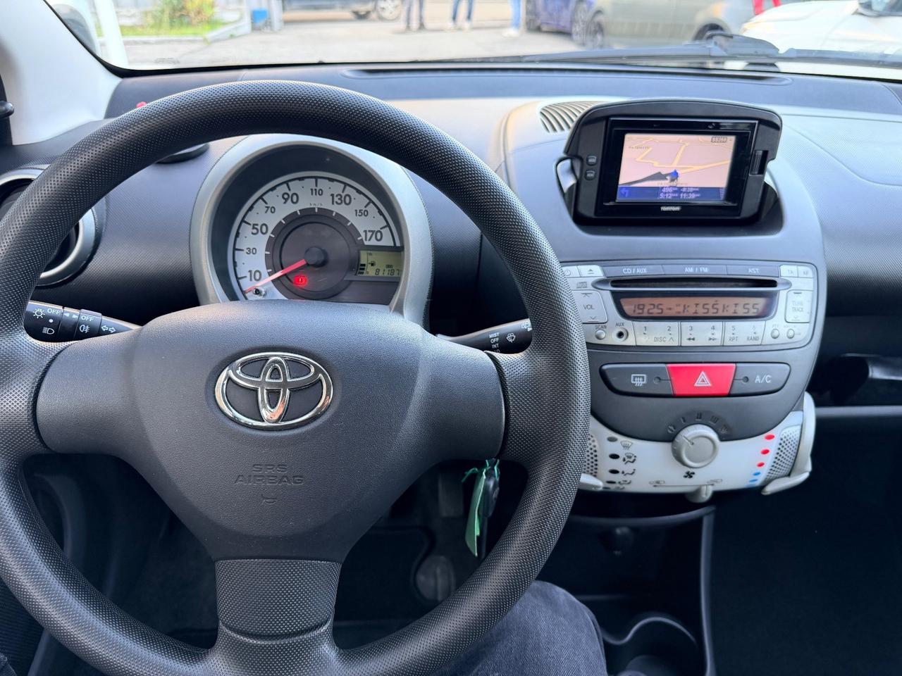Toyota Aygo 1.0 5 Porte Navi 81.000 km