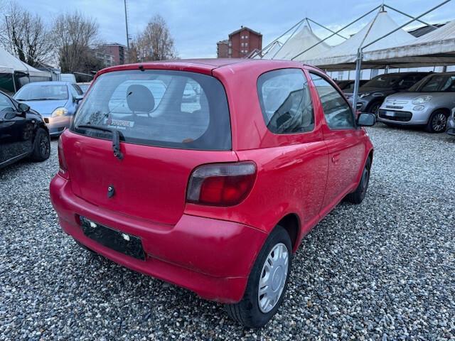 Toyota Yaris 1.0i 16V cat 3 porte Sol