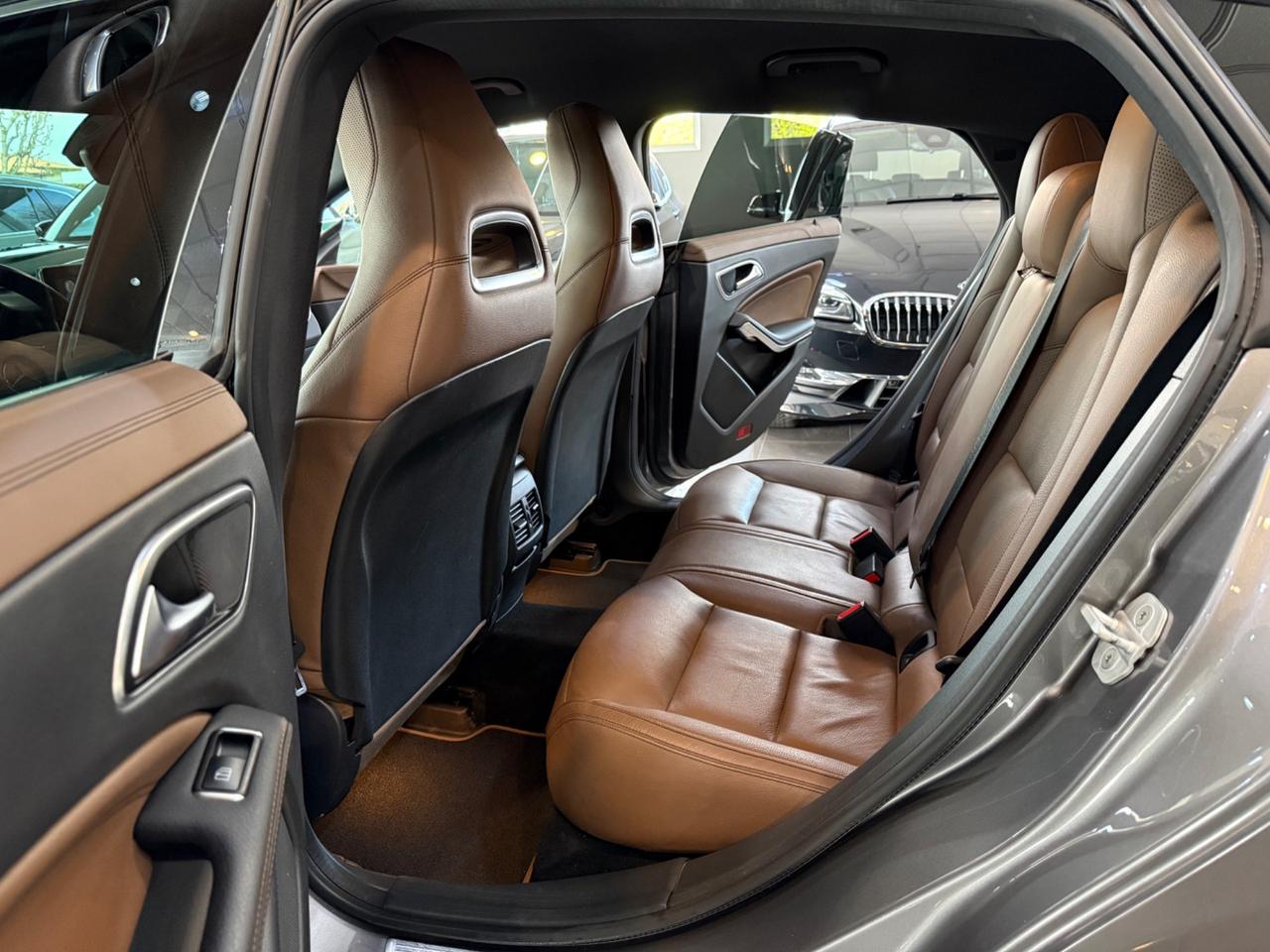 Mercedes-benz CLA 200 Shooting Brake FULL !!