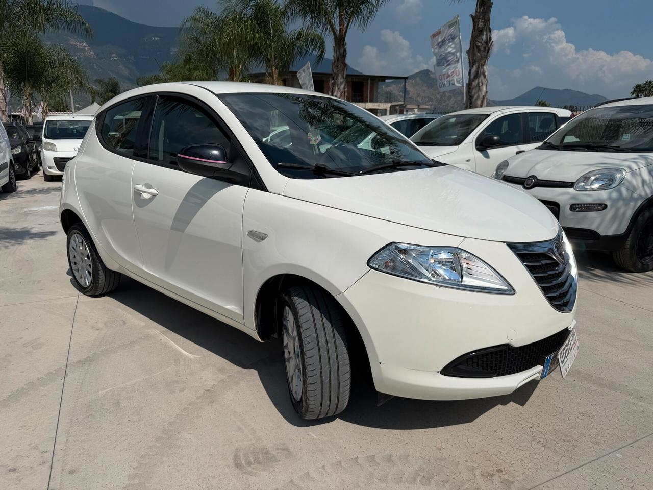 LANCIA YPSILON 2013 900 NATURAL/POWER 85 CV
