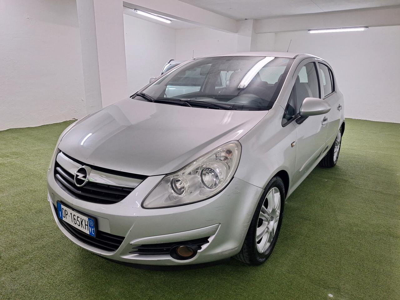 Opel Corsa 1.2 5 porte Easytronic Cosmo