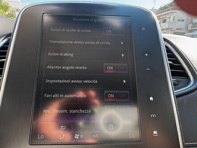 Renault Grand Scenic dCi 8V 110 CV EDC Energy Sport Edition2