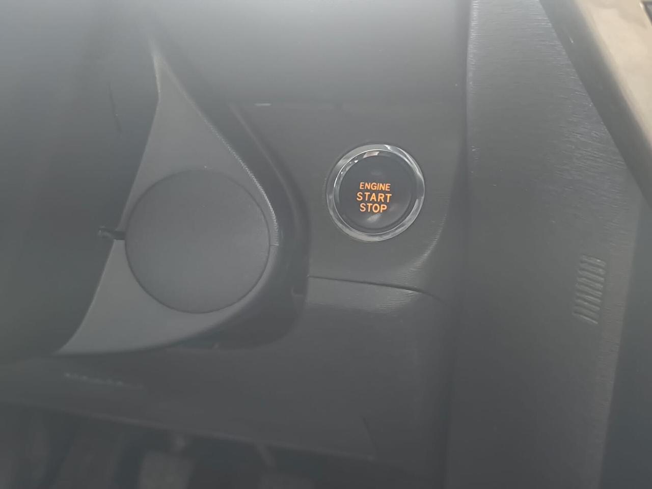 Toyota iQ 1.0
