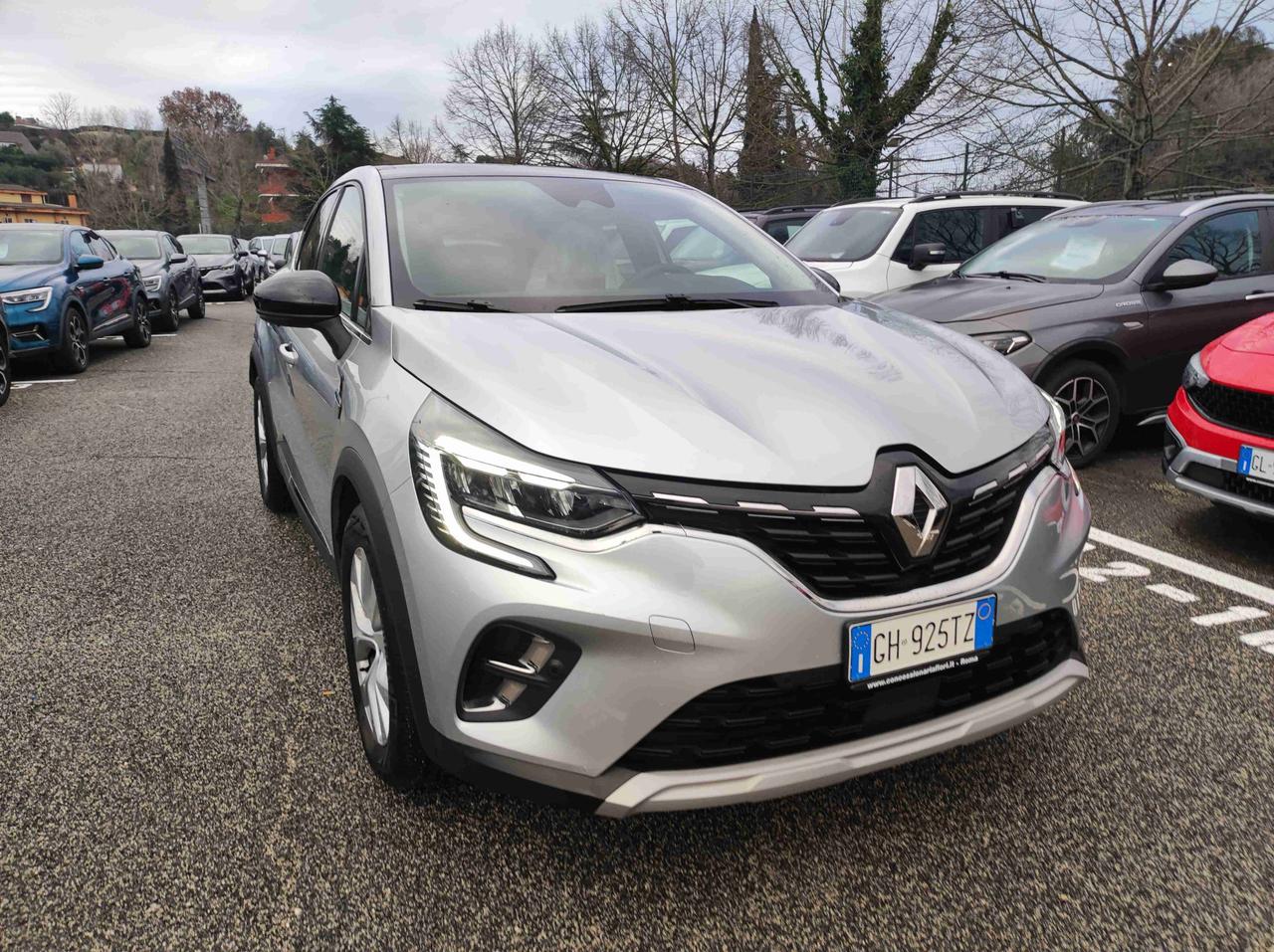 RENAULT Captur II 2019 - Captur 1.6 E-Tech hybrid Intens 145cv auto