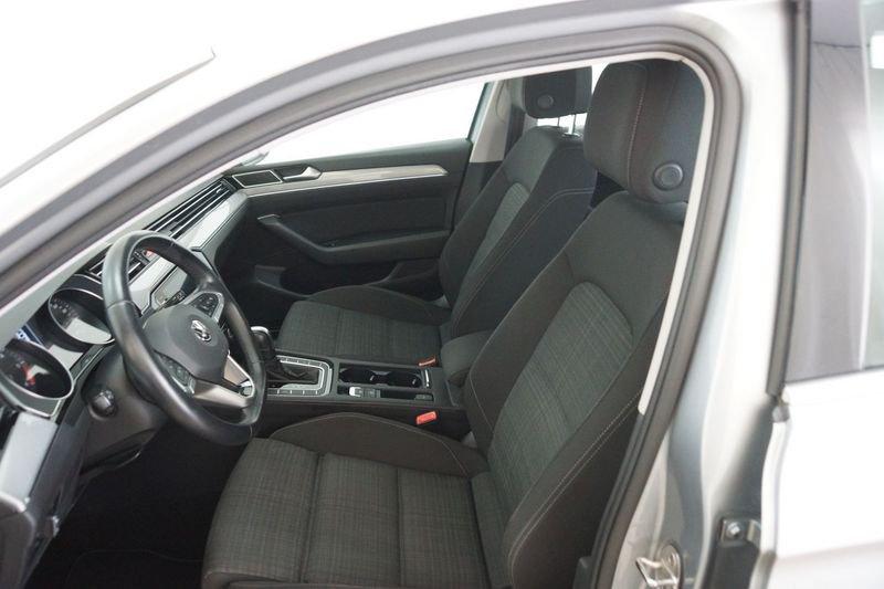 Volkswagen Passat Passat Variant 2.0 TDI SCR EVO DSG Business IVA ESPOSTA